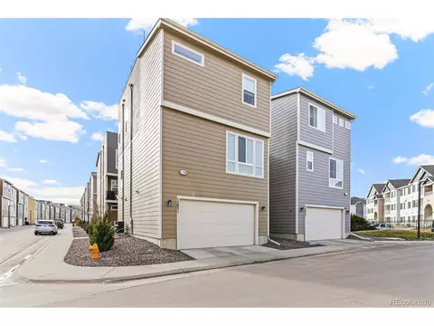 15851 E Broncos Pl, Centennial, CO 80112 photo 32