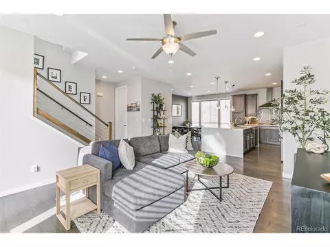15851 E Broncos Pl, Centennial, CO 80112 photo 4