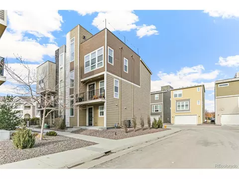 15851 E Broncos Pl, Centennial, CO 80112 photo 2