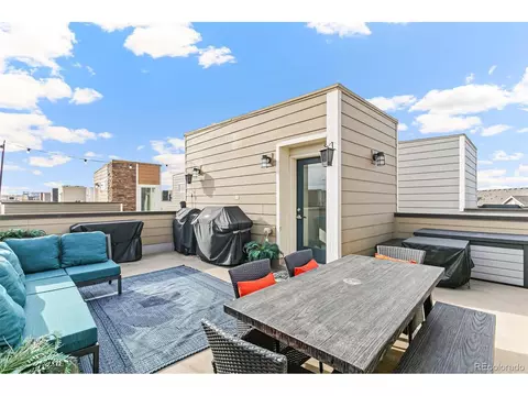 15851 E Broncos Pl, Centennial, CO 80112 photo 30