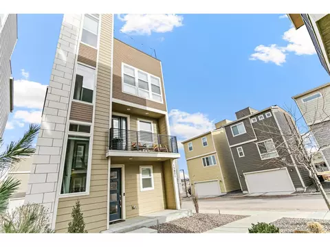 15851 E Broncos Pl, Centennial, CO 80112 photo 3
