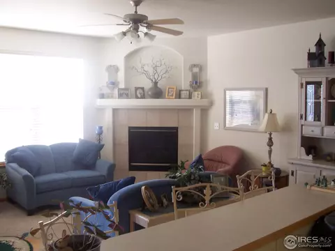 4307 Monte Cimone St, Evans, CO 80620 photo 2