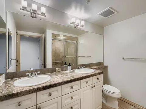 Bath - 8100 E Union Ave #910, Denver, CO 80237 photo 2 of 3