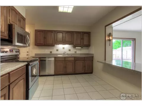 85 Everett St, Lakewood, CO 80226 photo 8