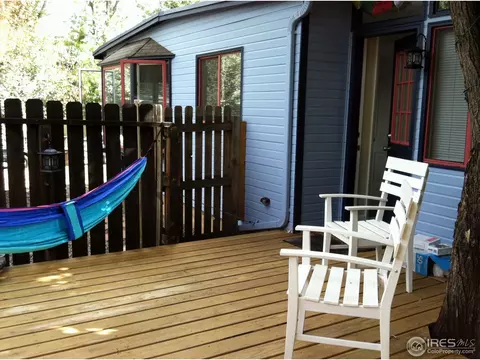 654 Marine St, Boulder, CO 80302 photo 2