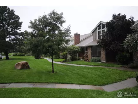 8673 Garrison Ct, Arvada, CO 80005 photo 2