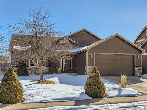217 Glenroy Dr, Johnstown, CO 80534
