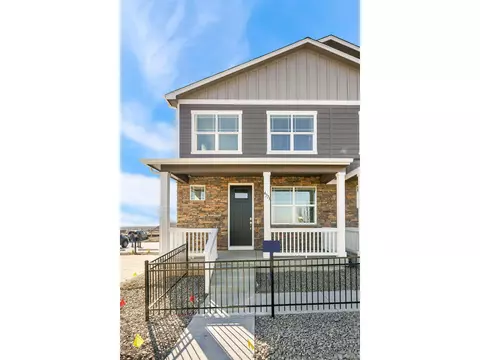 4697 Combine Ln, Johnstown, CO 80534