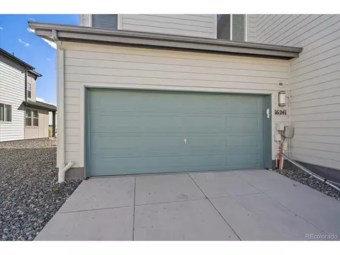 16241 E Warner Pl, Denver, CO 80239 photo 13