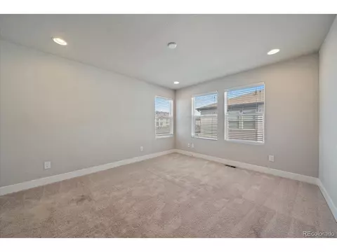 16241 E Warner Pl, Denver, CO 80239 photo 9