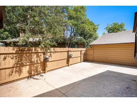 136 S Eagle Cir, Aurora, CO 80012 photo 23
