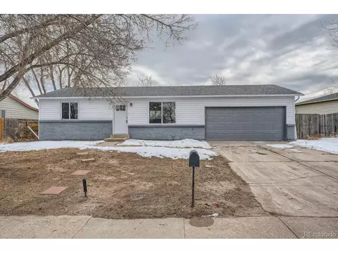15306 E Brown Pl, Aurora, CO 80013 photo 2