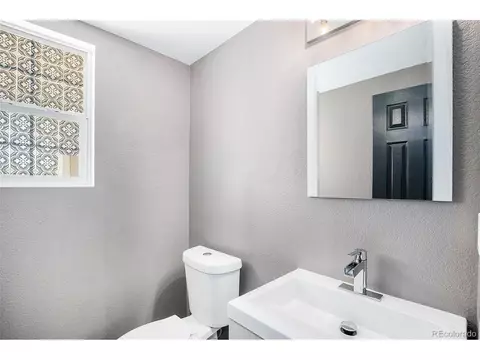 20667 E Hampden Pl, Aurora, CO 80013 photo 11
