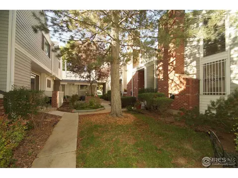 11670 E Bayaud Dr, Aurora, CO 80012 photo 2