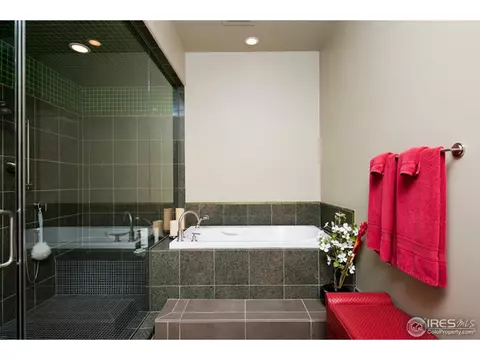 1360 Walnut St #402, Boulder, CO 80302 photo 18