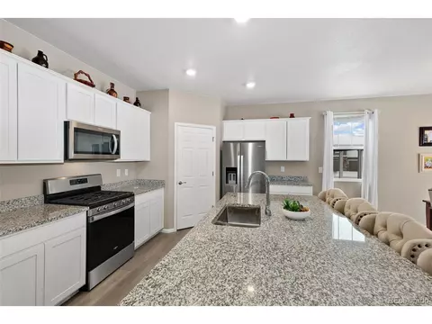 5334 Sandy Ridge Ave, Longmont, CO 80504 photo 4