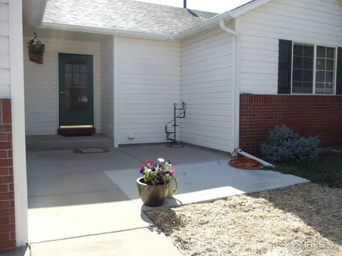 541 Springwood Ct, Windsor, CO 80550 photo 2