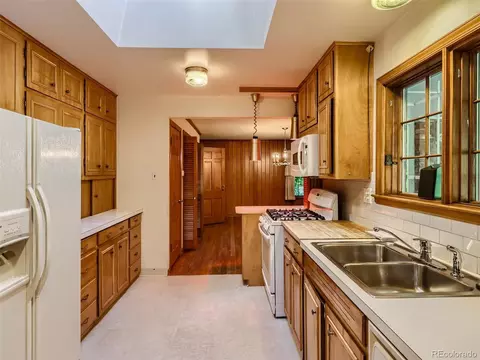 3001 E Floyd Dr, Denver, CO 80210 photo 3