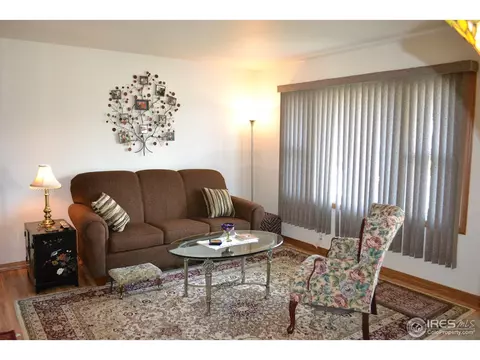 382 Delaware St, Sterling, CO 80751 photo 3