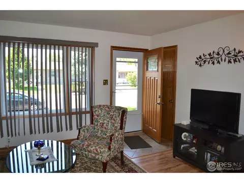 382 Delaware St, Sterling, CO 80751 photo 2