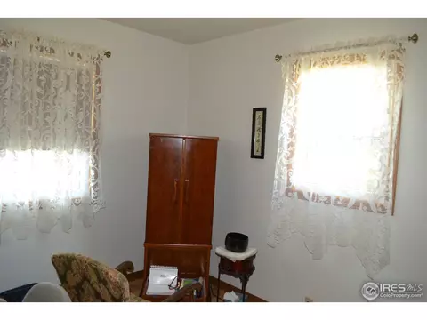 382 Delaware St, Sterling, CO 80751 photo 11