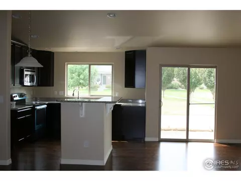 6810 Juniper Ct, Frederick, CO 80530 photo 2