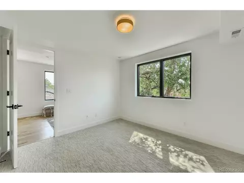 Undisclosed, Denver, CO 80204 photo 29