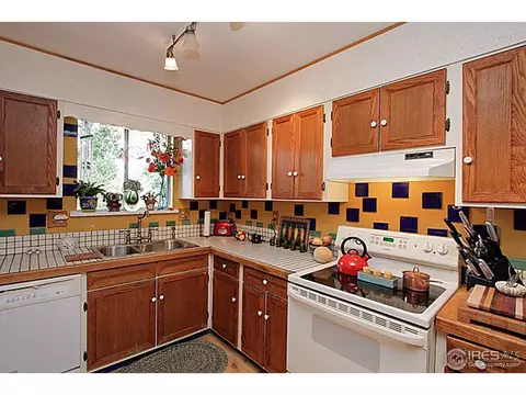 4295 Iris Ct, Wheat Ridge, CO 80033 photo 7