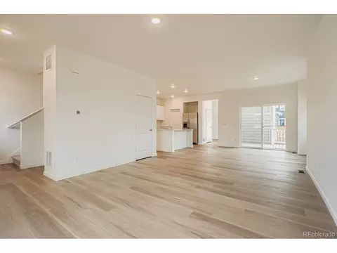 2819 E 153rd Ave, Thornton, CO 80602 photo 6