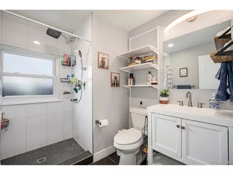 Bath - 4827 Meade St, Denver, CO 80221 photo 3 of 3
