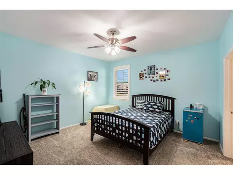 8804 Peakview Ave, Longmont, CO 80504 photo 18