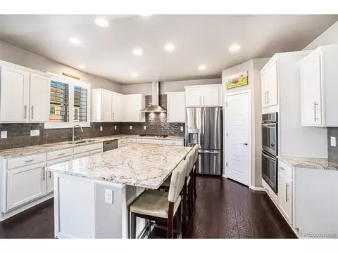8804 Peakview Ave, Longmont, CO 80504 photo 12