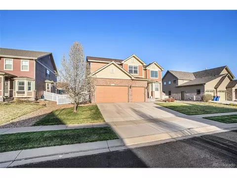 8804 Peakview Ave, Longmont, CO 80504 photo 2