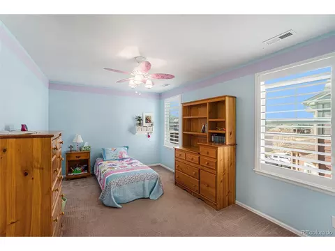 8804 Peakview Ave, Longmont, CO 80504 photo 43