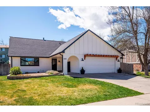 8192 W Quarto Dr, Littleton, CO 80128