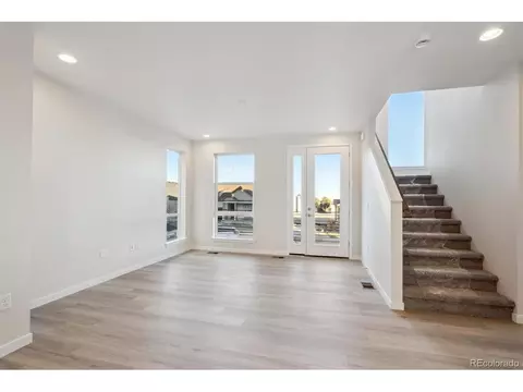 5215 Queen Ct, Arvada, CO 80002 photo 5