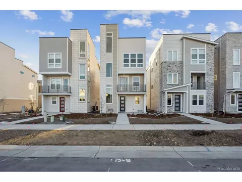 5215 Queen Ct, Arvada, CO 80002 photo 1
