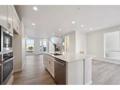 5215 Queen Ct, Arvada, CO 80002 photo 12