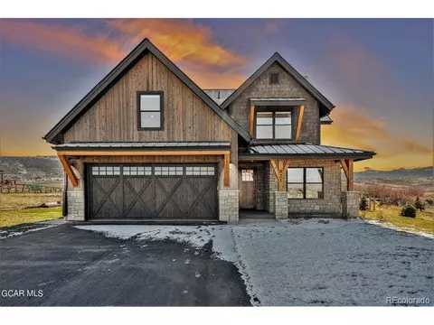 251 Night Hawk Ct, Granby, CO 80446