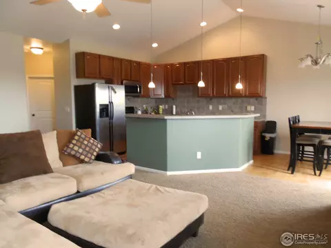 6904 29th St, Greeley, CO 80634 photo 4