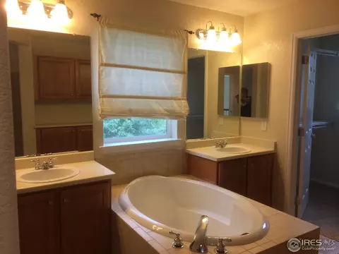 17513 E 104th Way, Commerce City, CO 80022 photo 13
