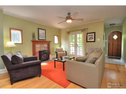 2050 Forest St, Denver, CO 80207 photo 3