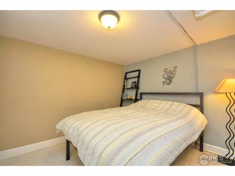 2050 Forest St, Denver, CO 80207 photo 14