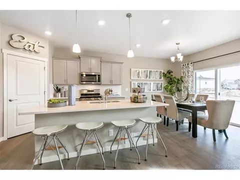17 S Waterloo St, Aurora, CO 80018 photo 8