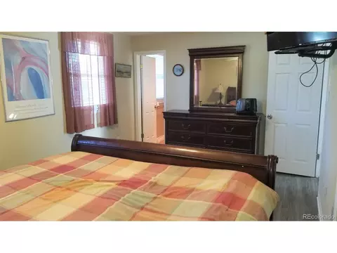 2575 S Eagle Cir, Aurora, CO 80014 photo 14