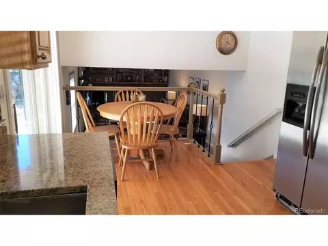 2575 S Eagle Cir, Aurora, CO 80014 photo 8