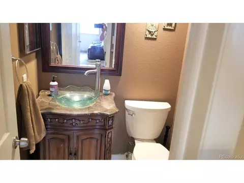 2575 S Eagle Cir, Aurora, CO 80014 photo 11