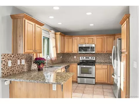 Kitchen - 18512 E Bates Dr, Aurora, CO 80013 photo 1 of 4