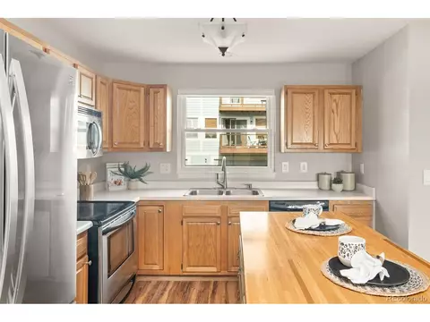6240 Everett Ct #B, Arvada, CO 80004 photo 4