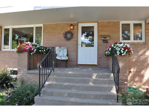 635 Iris Ave, Boulder, CO 80304 photo 2